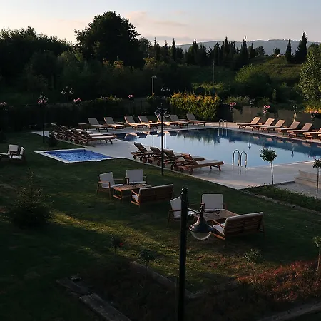 Cayir Cimen 公寓式酒店