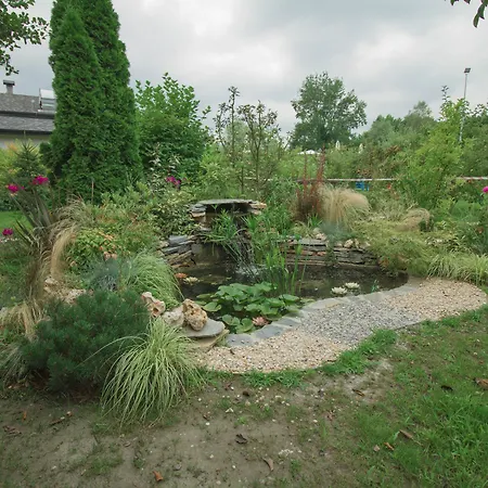 Cayir Cimen 公寓式酒店 3*